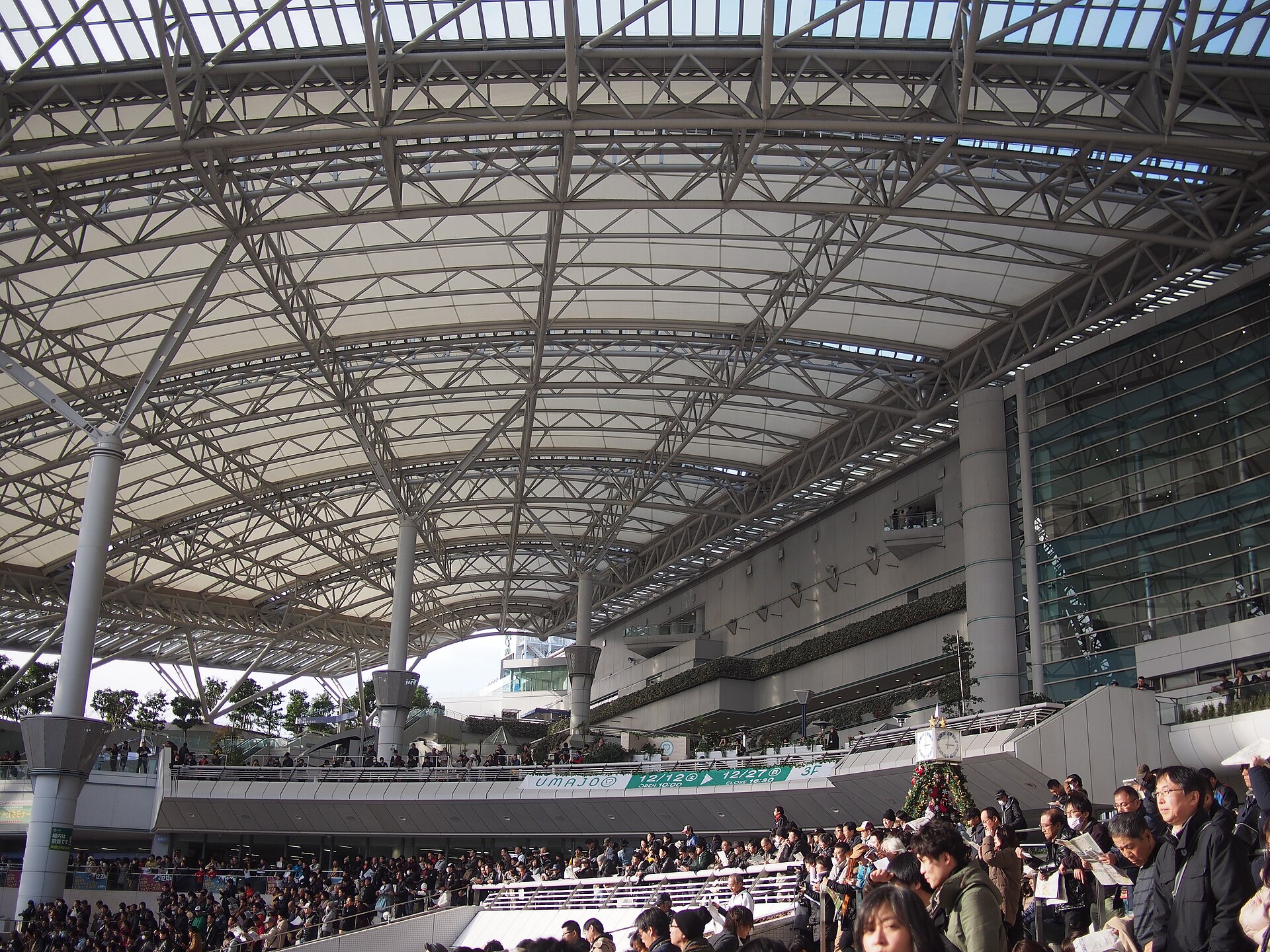 Hanshin Racecourse (23571739660)